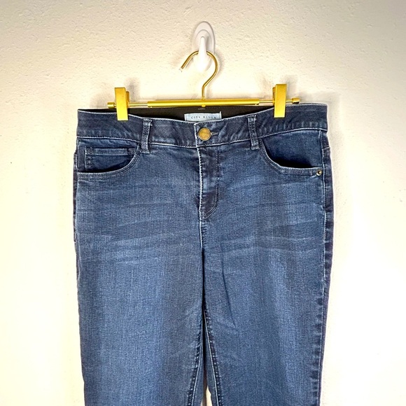 City Blues Women 10/30 Dark Wash Mid Rise Skinny Stretch Jeans Denim Comfort Fit - Picture 3 of 5